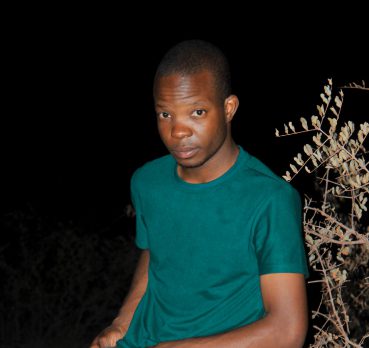 Blessing, 22 years old, Chipinge, Zimbabwe